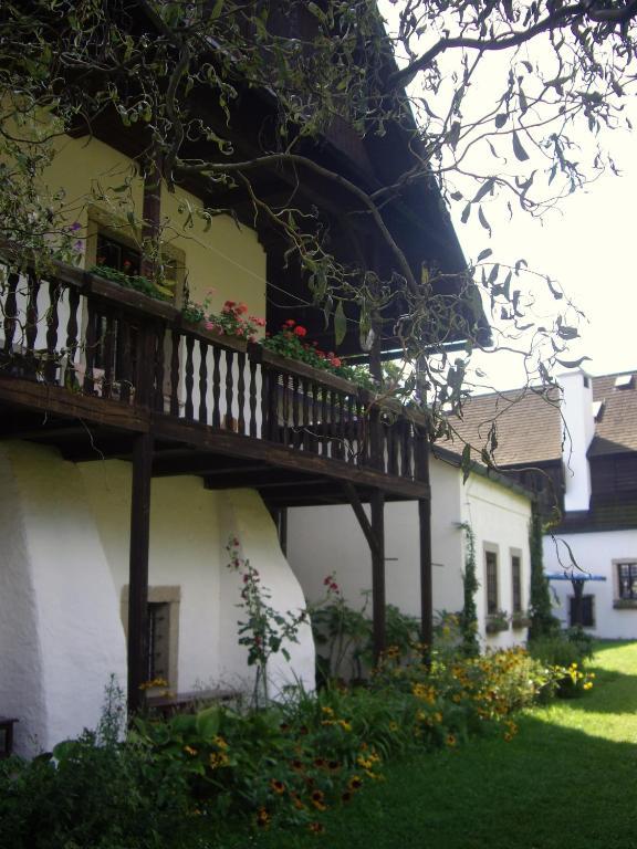 Penzion U Tkadlen Jindřichŭv Hradec Exteriör bild